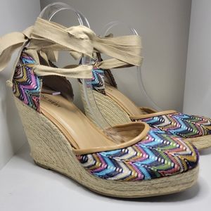 Nine West Strappy Espadrilles